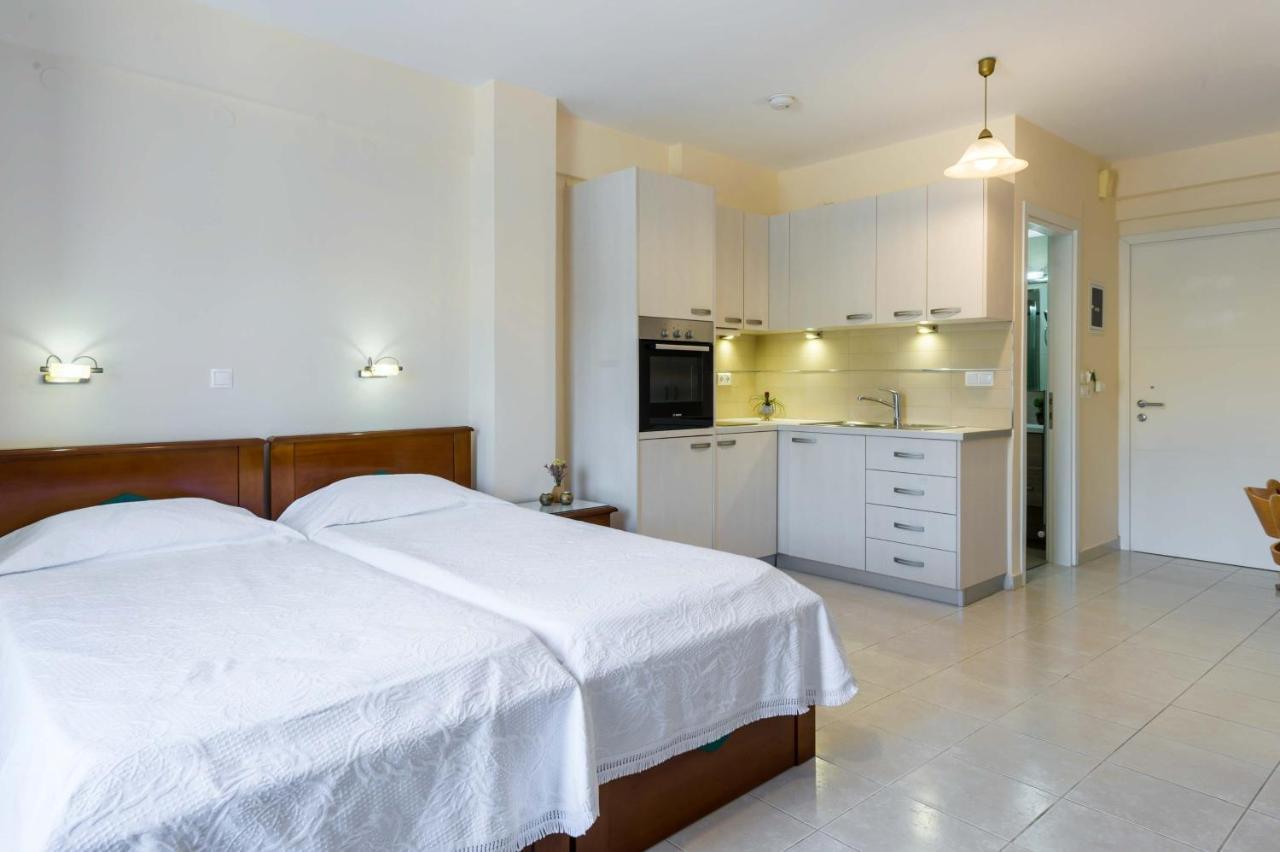 Rouchotas Apartments Argostoli  Exterior photo
